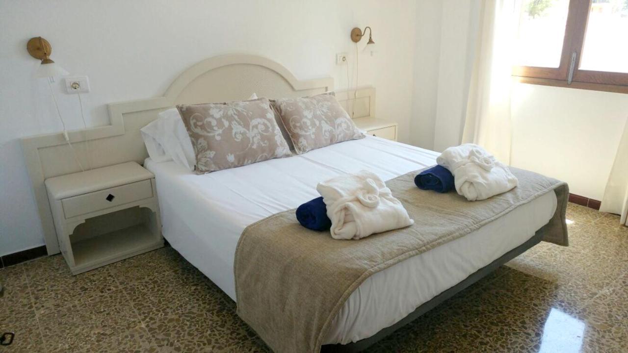 House With 3 Bedrooms In Cala Millor With Enclosed Garden And Wifi 100 M From The Beach Hébergement de vacances Cala Millor (Mallorca)